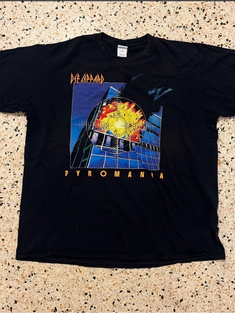 Def Leppard Pyromania Graphic Tee - Black